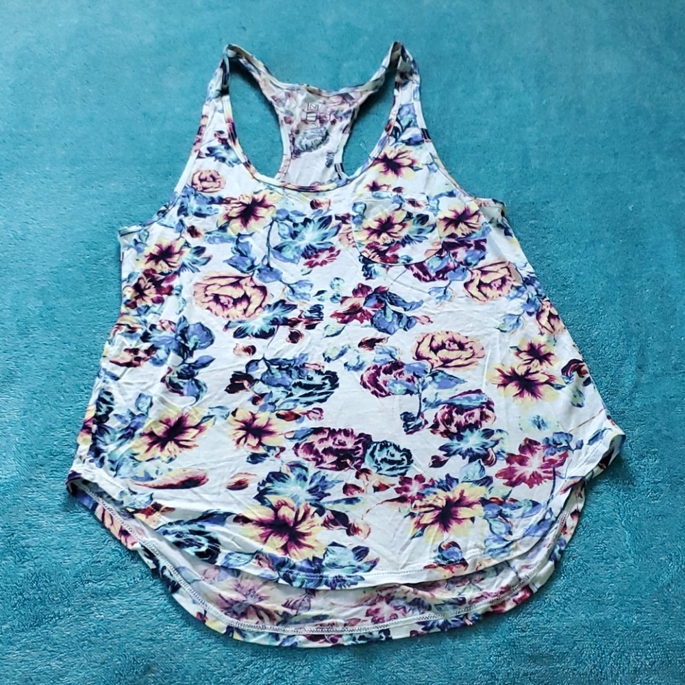 NWOT - Nollie Floral Racerback Tank